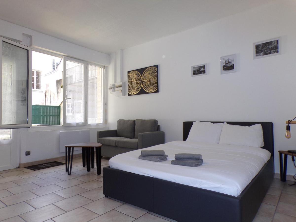 Ferienwohnung Studio Paul - Terrasse - Parking Gratuit - Need And Co Blois Exterior foto