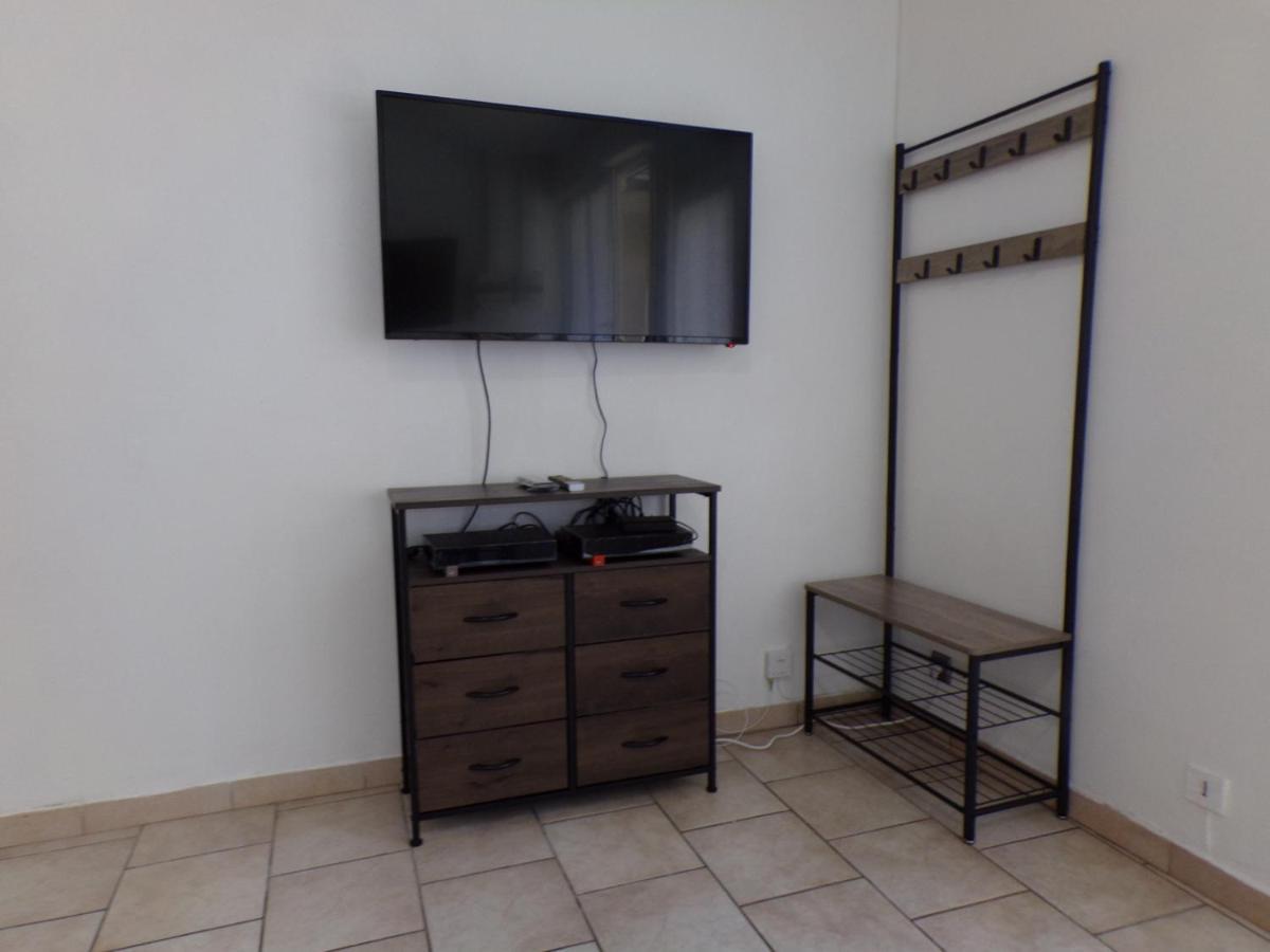 Ferienwohnung Studio Paul - Terrasse - Parking Gratuit - Need And Co Blois Exterior foto
